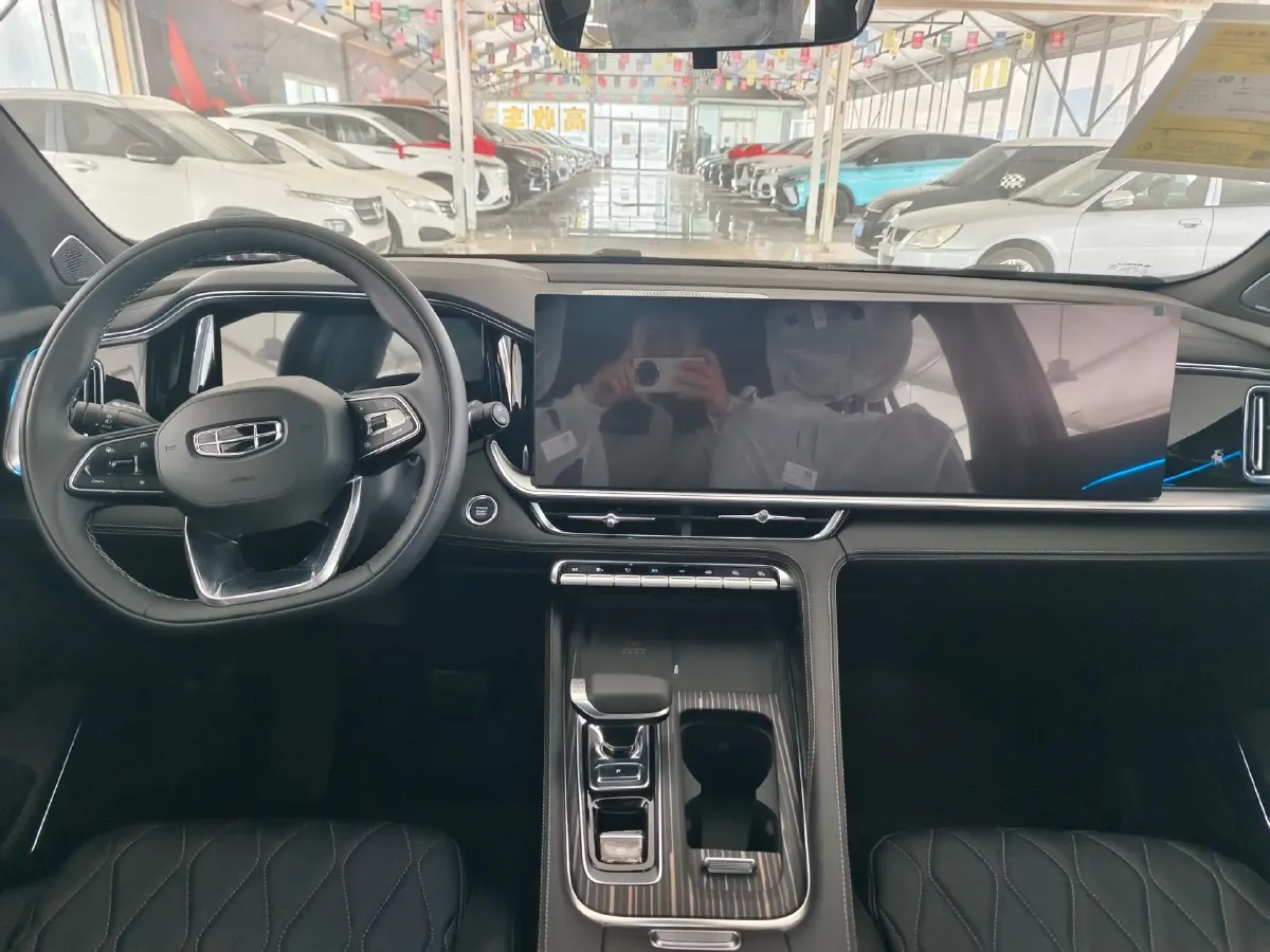 2026 Geely Monjaro 2.0T 272HP L4 8AT,autocango,china used car exporter,china ev exporter,chinese used car exporter,chinese used ev exporter