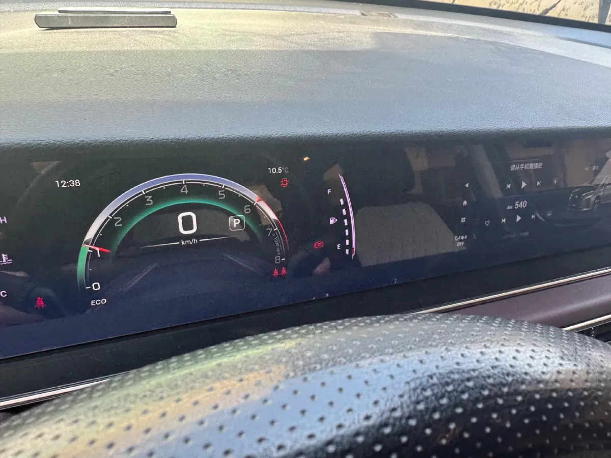 2021 GAC Trumpchi M6 1.5T 169HP L4 7DCT,autocango,china used car exporter,china ev exporter,chinese used car exporter,chinese used ev exporter