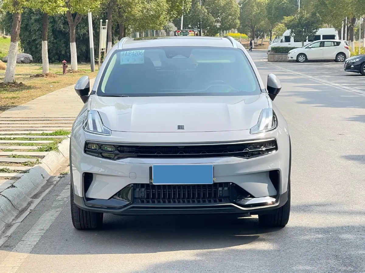 2023 LYNK&CO 03 2.0T 254HP L4 7DCT,autocango,china used car exporter,china ev exporter,chinese used car exporter,chinese used ev exporter