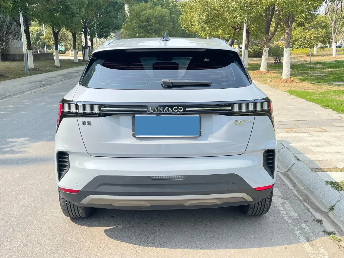 2023 LYNK&CO 03 2.0T 254HP L4 7DCT,autocango,china used car exporter,china ev exporter,chinese used car exporter,chinese used ev exporter