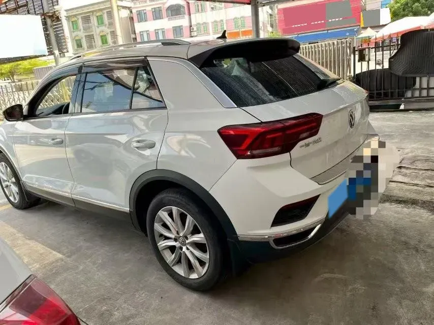 2019 Volkswagen T-Roc 1.4T 131HP L4 7DCT,autocango,china used car exporter,china ev exporter,chinese used car exporter,chinese used ev exporter