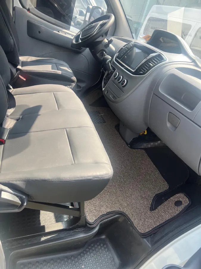 2019 FHA LeiShen 2.5T 129HP L4 6MT,autocango,china used car exporter,china ev exporter,chinese used car exporter,chinese used ev exporter