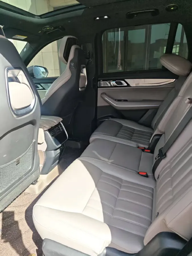 2023 LYNK&CO 09 EM-P 2.0T 254HP L4 3DHT PHEV 40.1KWH,autocango,china used car exporter,china ev exporter,chinese used car exporter,chinese used ev exporter