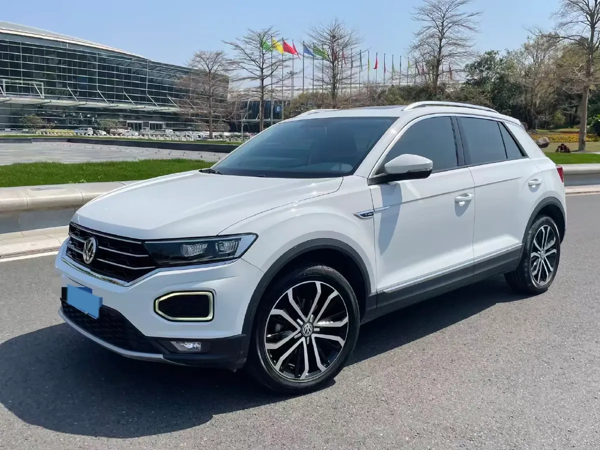 2021 Volkswagen T-Roc 1.4T 150HP L4 7DCT,autocango,china used car exporter,china ev exporter,chinese used car exporter,chinese used ev exporter