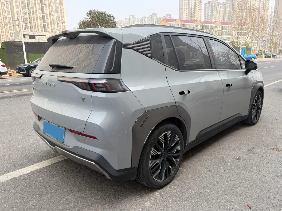 2022 Geely Okavango 1.8T 184HP L4 7DCT,autocango,china used car exporter,china ev exporter,chinese used car exporter,chinese used ev exporter