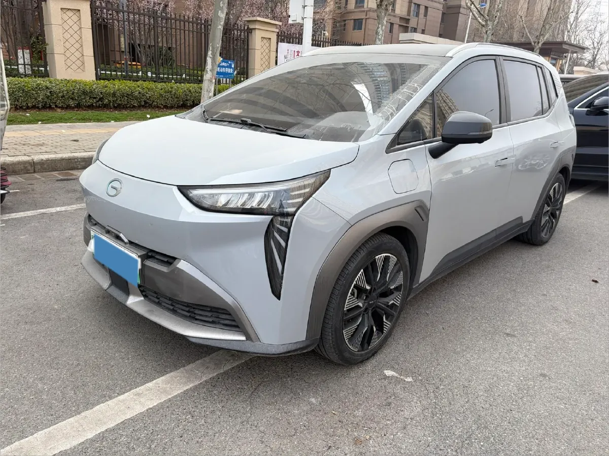 2022 Geely Okavango 1.8T 184HP L4 7DCT,autocango,china used car exporter,china ev exporter,chinese used car exporter,chinese used ev exporter