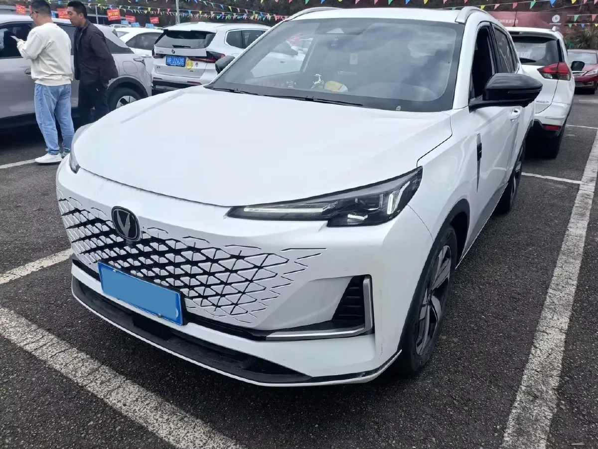 2024 ChangAn CS55 Plus 1.5T 188HP L4 7DCT,autocango,china used car exporter,china ev exporter,chinese used car exporter,chinese used ev exporter