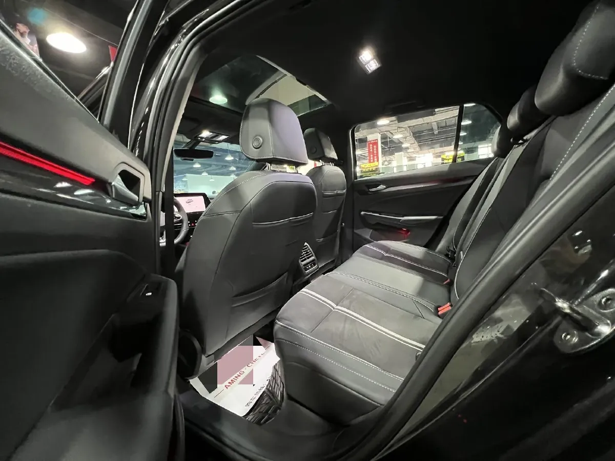 2024 Volkswagen Golf 1.4T 150HP L4 7DCT,autocango,china used car exporter,china ev exporter,chinese used car exporter,chinese used ev exporter