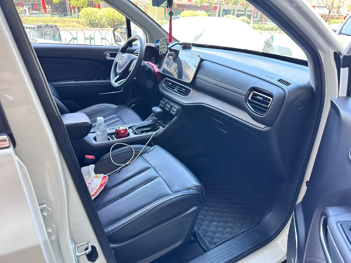 2022 GAC Trumpchi GS3 1.5T 169HP L4 6AT,autocango,china used car exporter,china ev exporter,chinese used car exporter,chinese used ev exporter