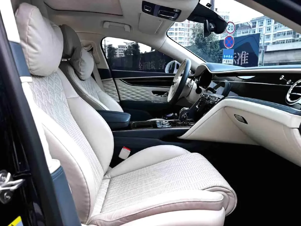 2020 Bentley Flying Spur 6.0T 635HP W12 8DCT,autocango,china used car exporter,china ev exporter,chinese used car exporter,chinese used ev exporter