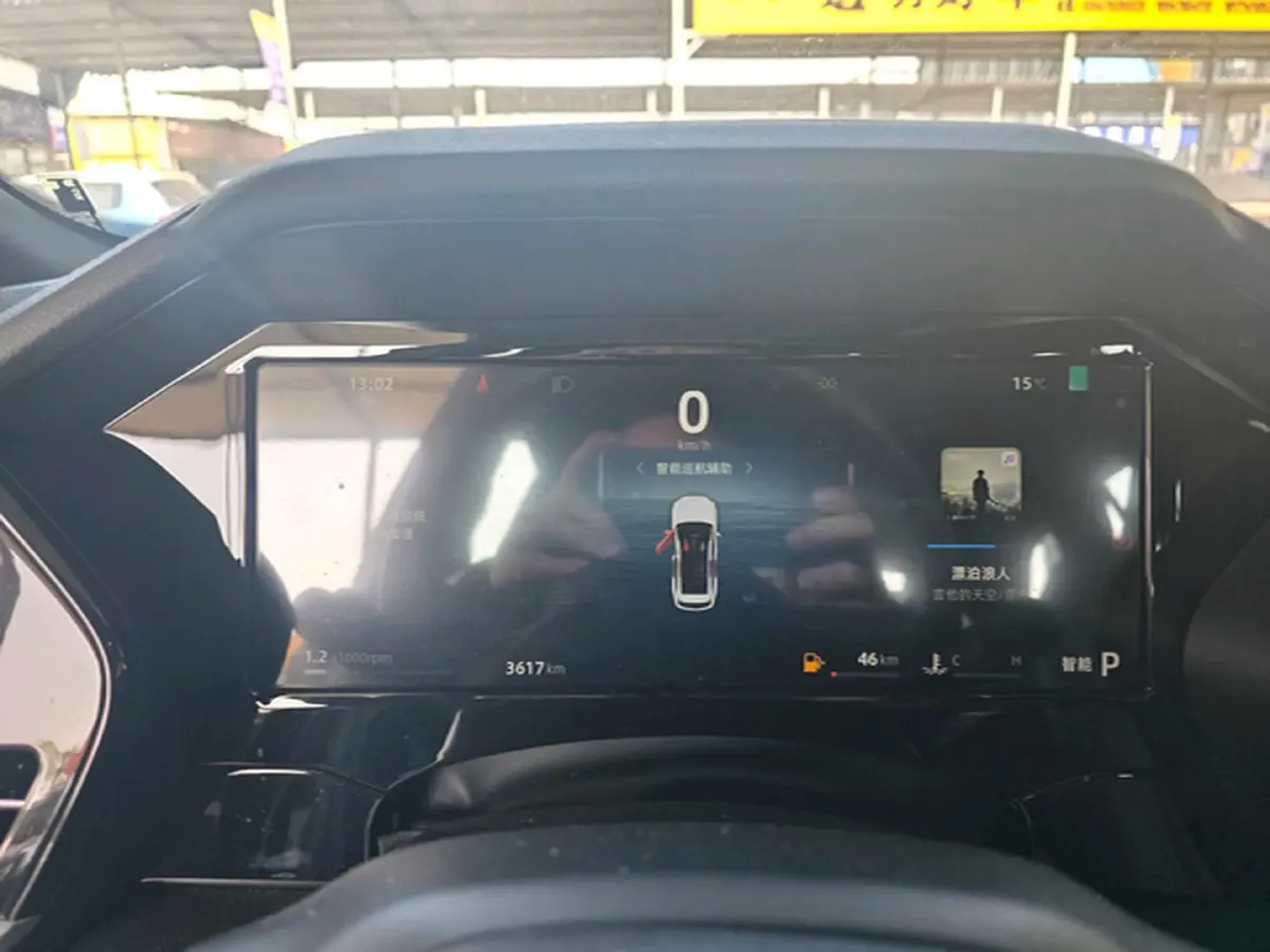 2024 Geely Monjaro 2.0T 218HP L4 7DCT,autocango,china used car exporter,china ev exporter,chinese used car exporter,chinese used ev exporter