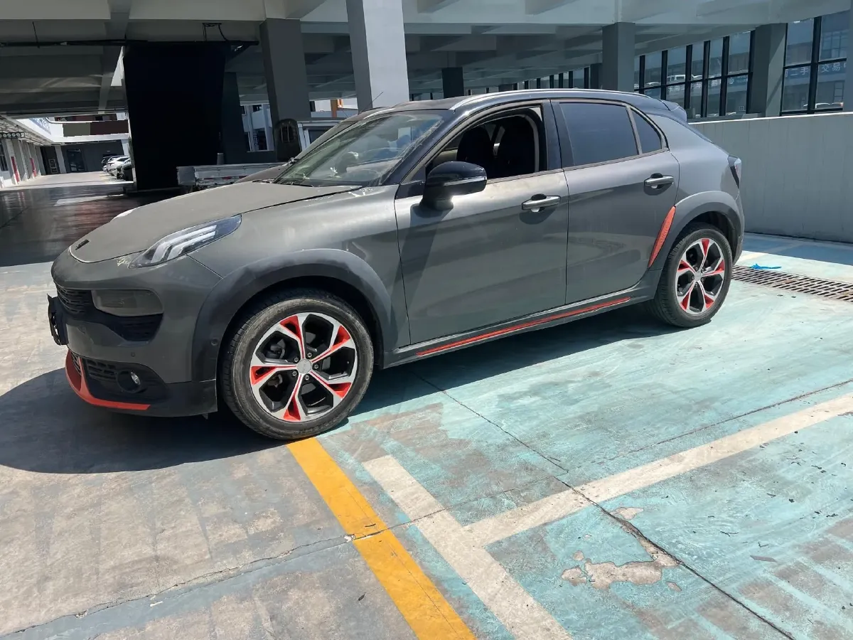 2018 Toyota C-HR 2.0L 171HP L4 CVT,autocango,china used car exporter,china ev exporter,chinese used car exporter,chinese used ev exporter