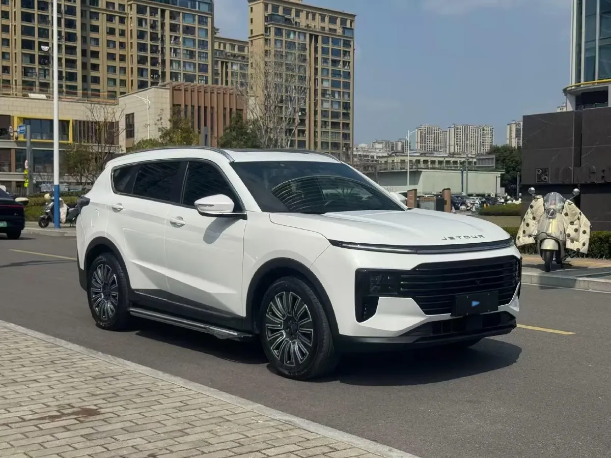 2025 Jetour X70 Plus 1.5T 156HP L4 6DCT,autocango,china used car exporter,china ev exporter,chinese used car exporter,chinese used ev exporter