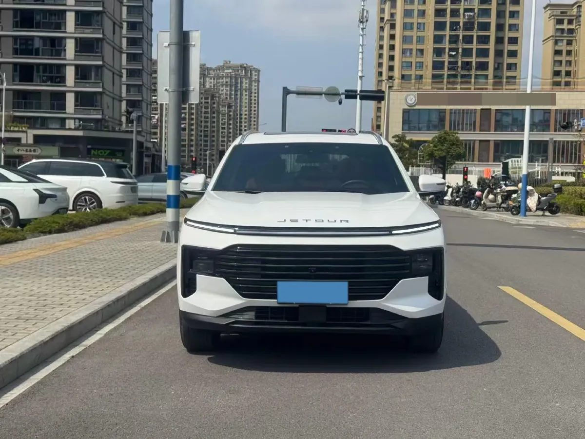 2025 Jetour X70 Plus 1.5T 156HP L4 6DCT,autocango,china used car exporter,china ev exporter,chinese used car exporter,chinese used ev exporter