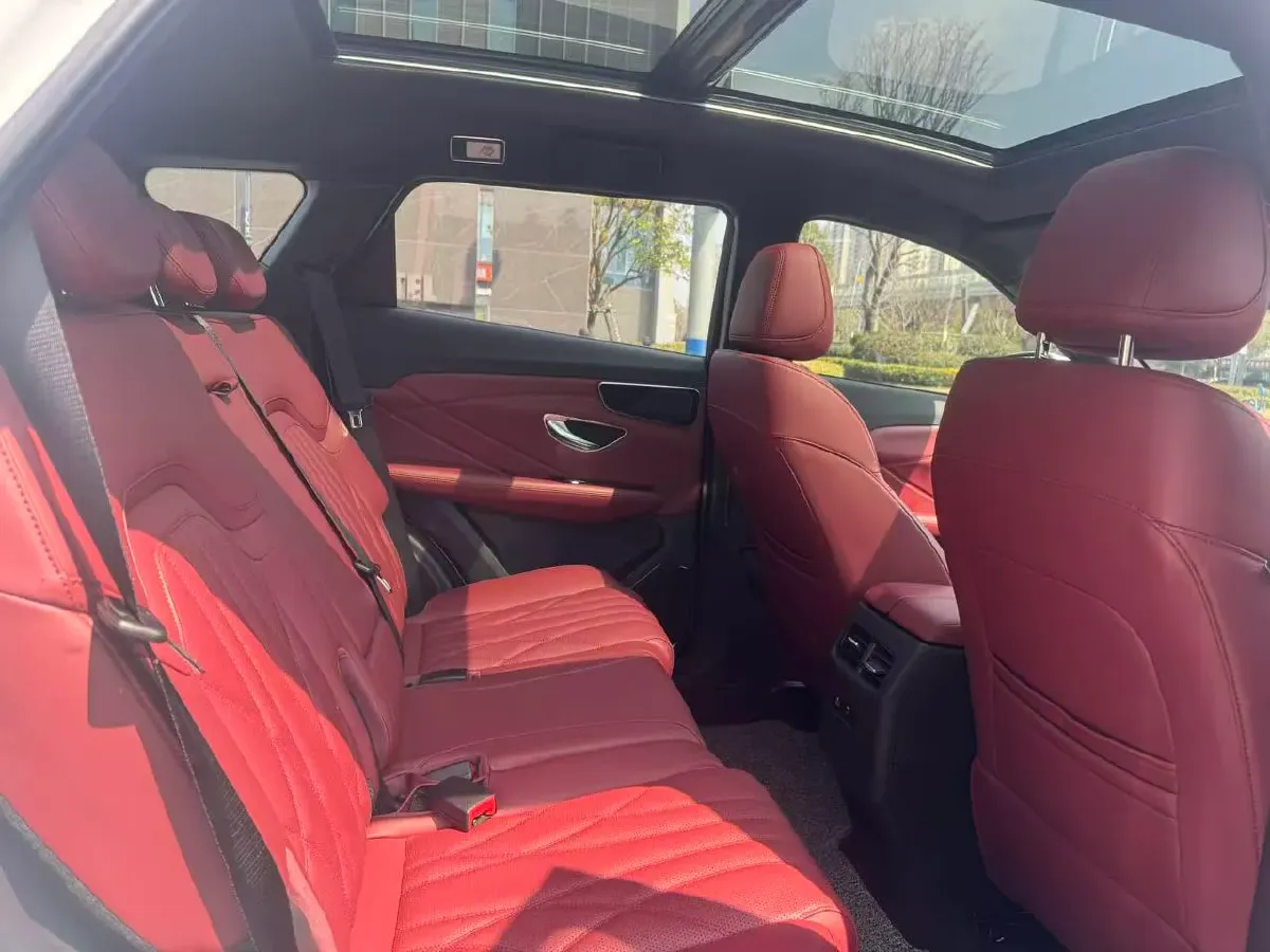 2025 Jetour X70 Plus 1.5T 156HP L4 6DCT,autocango,china used car exporter,china ev exporter,chinese used car exporter,chinese used ev exporter