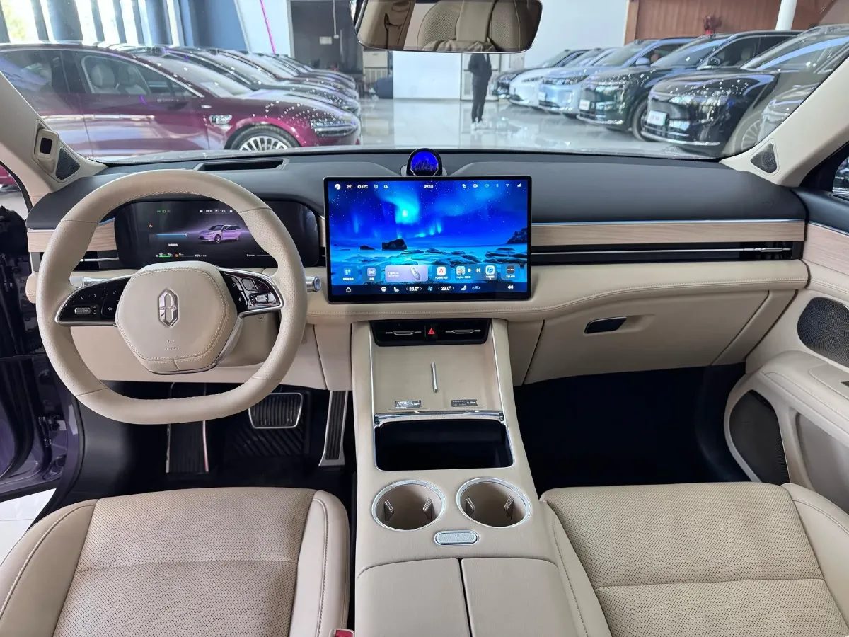 2025 AITO AITO M5 1.5T 152HP L4 REEV 42KWH,autocango,china used car exporter,china ev exporter,chinese used car exporter,chinese used ev exporter