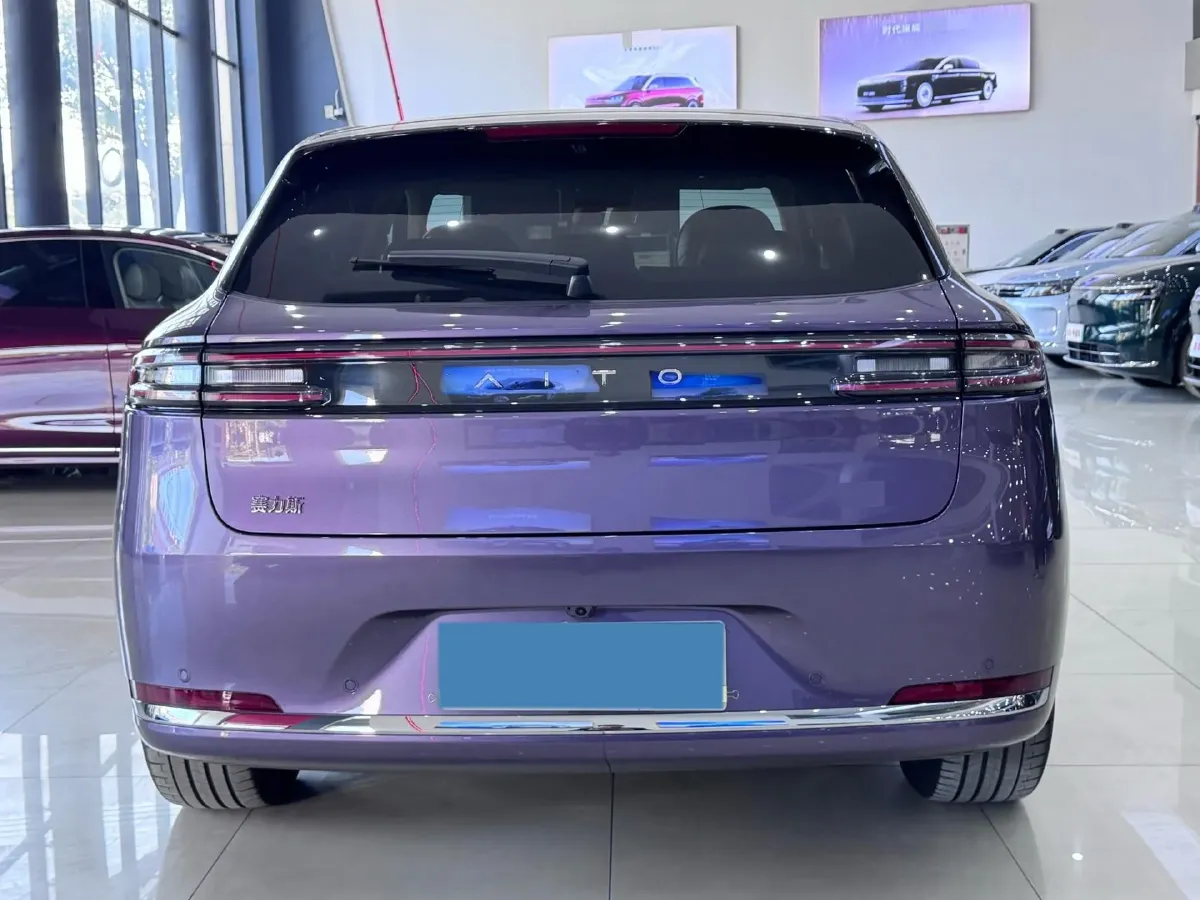 2025 AITO AITO M5 1.5T 152HP L4 REEV 42KWH,autocango,china used car exporter,china ev exporter,chinese used car exporter,chinese used ev exporter