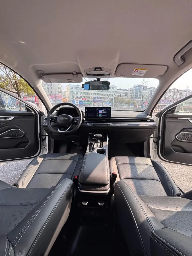 2022 Geely Emgrand 1.5L 114HP L4 CVT,autocango,china used car exporter,china ev exporter,chinese used car exporter,chinese used ev exporter