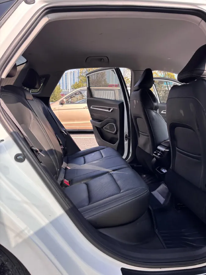 2022 Geely Emgrand 1.5L 114HP L4 CVT,autocango,china used car exporter,china ev exporter,chinese used car exporter,chinese used ev exporter