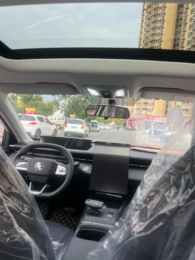 2025 ChangAn Eado 1.5T 192HP L4 7DCT,autocango,china used car exporter,china ev exporter,chinese used car exporter,chinese used ev exporter