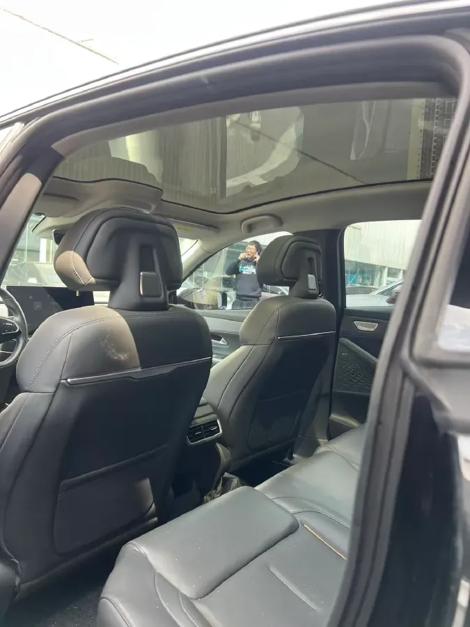 2022 DongFeng Forthing LingZhi EV BEV 68.4KWH,autocango,china used car exporter,china ev exporter,chinese used car exporter,chinese used ev exporter