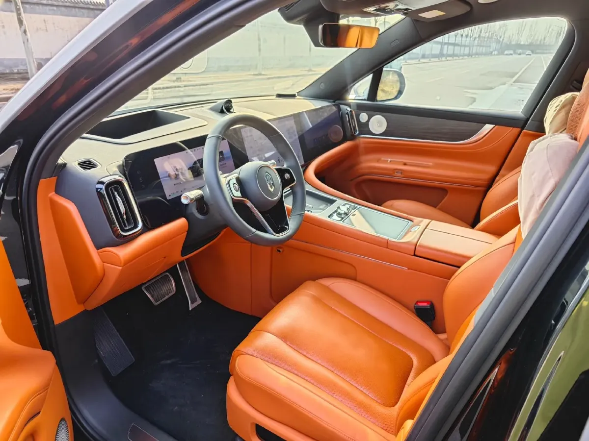 2024 AITO AITO M9 1.5T 152HP L4 REEV 42KWH,autocango,china used car exporter,china ev exporter,chinese used car exporter,chinese used ev exporter