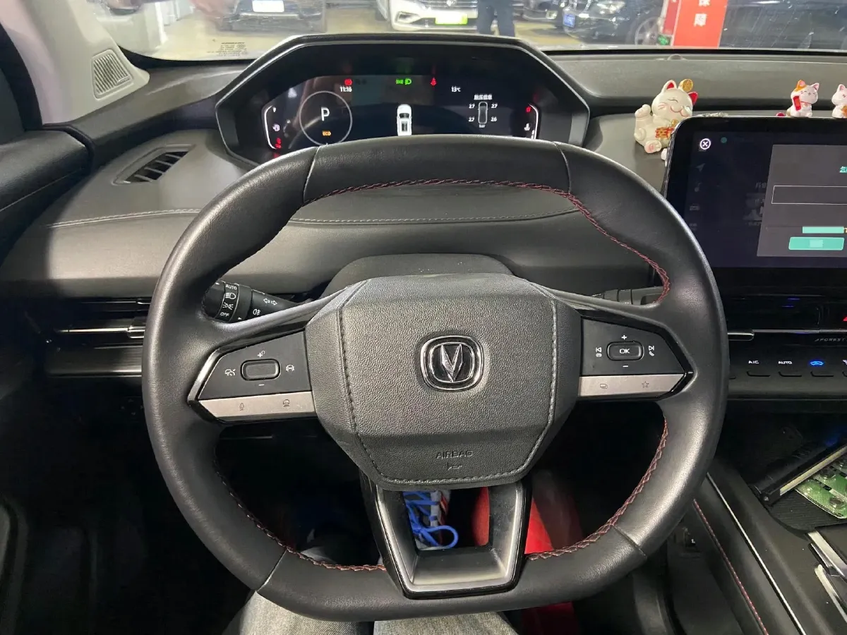 2022 ChangAn Oshan X7 Plus 1.5T 188HP L4 7DCT,autocango,china used car exporter,china ev exporter,chinese used car exporter,chinese used ev exporter
