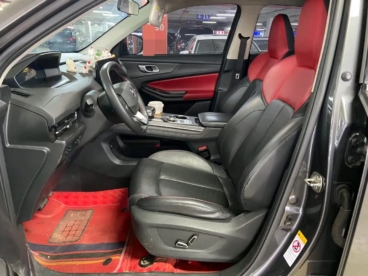 2022 ChangAn Oshan X7 Plus 1.5T 188HP L4 7DCT,autocango,china used car exporter,china ev exporter,chinese used car exporter,chinese used ev exporter