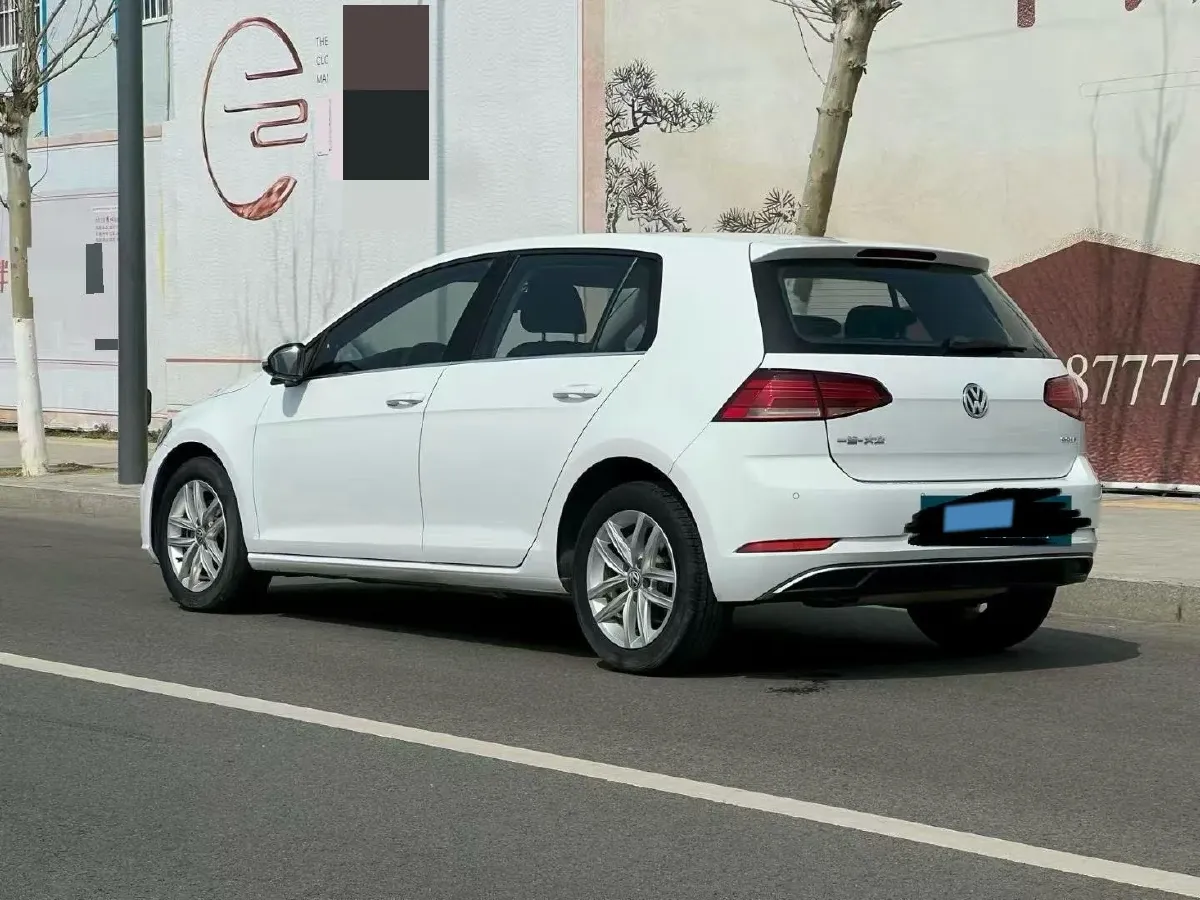 2018 Volkswagen Golf 1.6L 110HP L4 6AT,autocango,china used car exporter,china ev exporter,chinese used car exporter,chinese used ev exporter