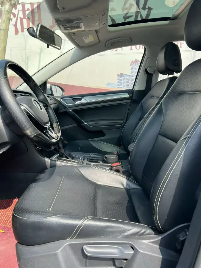 2018 Volkswagen Golf 1.6L 110HP L4 6AT,autocango,china used car exporter,china ev exporter,chinese used car exporter,chinese used ev exporter