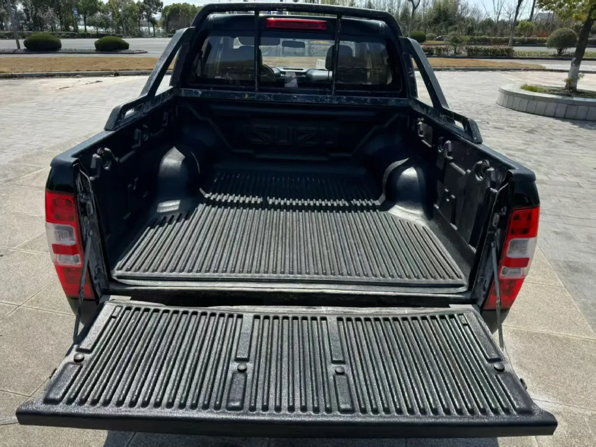 2018 Isuzu RE-MAX Jim 2.5T 129HP L4 6MT,autocango,china used car exporter,china ev exporter,chinese used car exporter,chinese used ev exporter