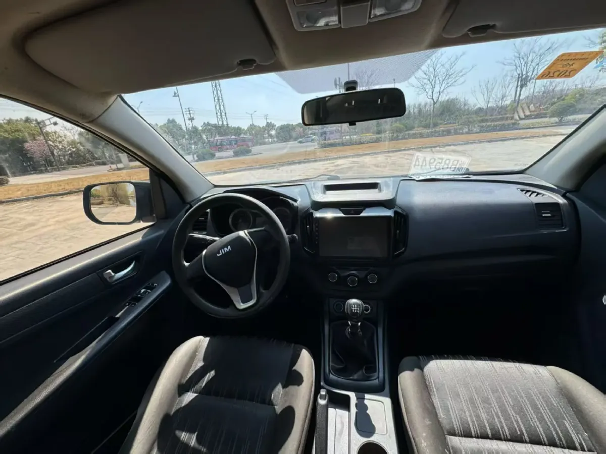 2018 Isuzu RE-MAX Jim 2.5T 129HP L4 6MT,autocango,china used car exporter,china ev exporter,chinese used car exporter,chinese used ev exporter