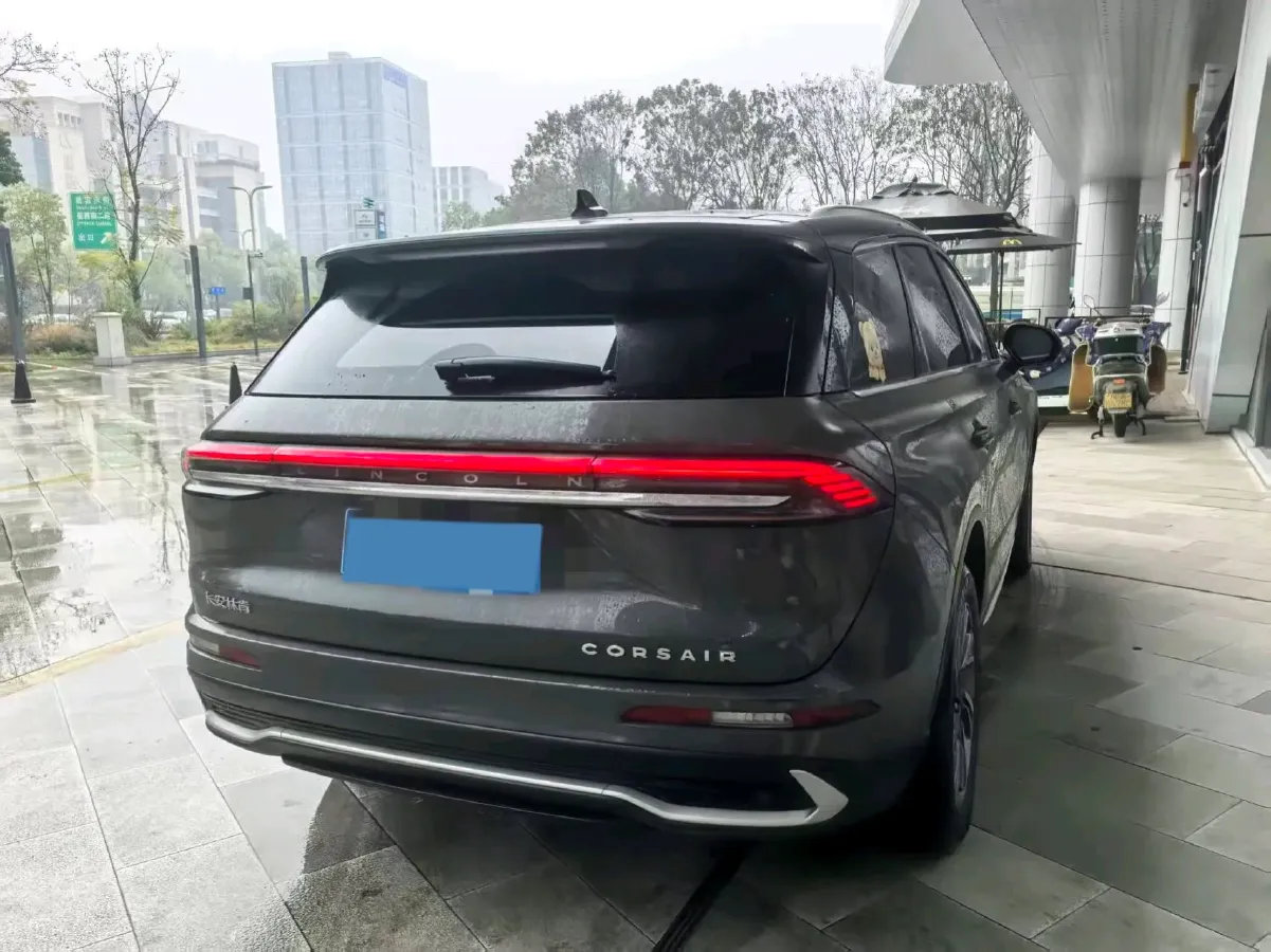 2024 Lincoln Corsair 2.0T 261HP L4 8AT,autocango,china used car exporter,china ev exporter,chinese used car exporter,chinese used ev exporter
