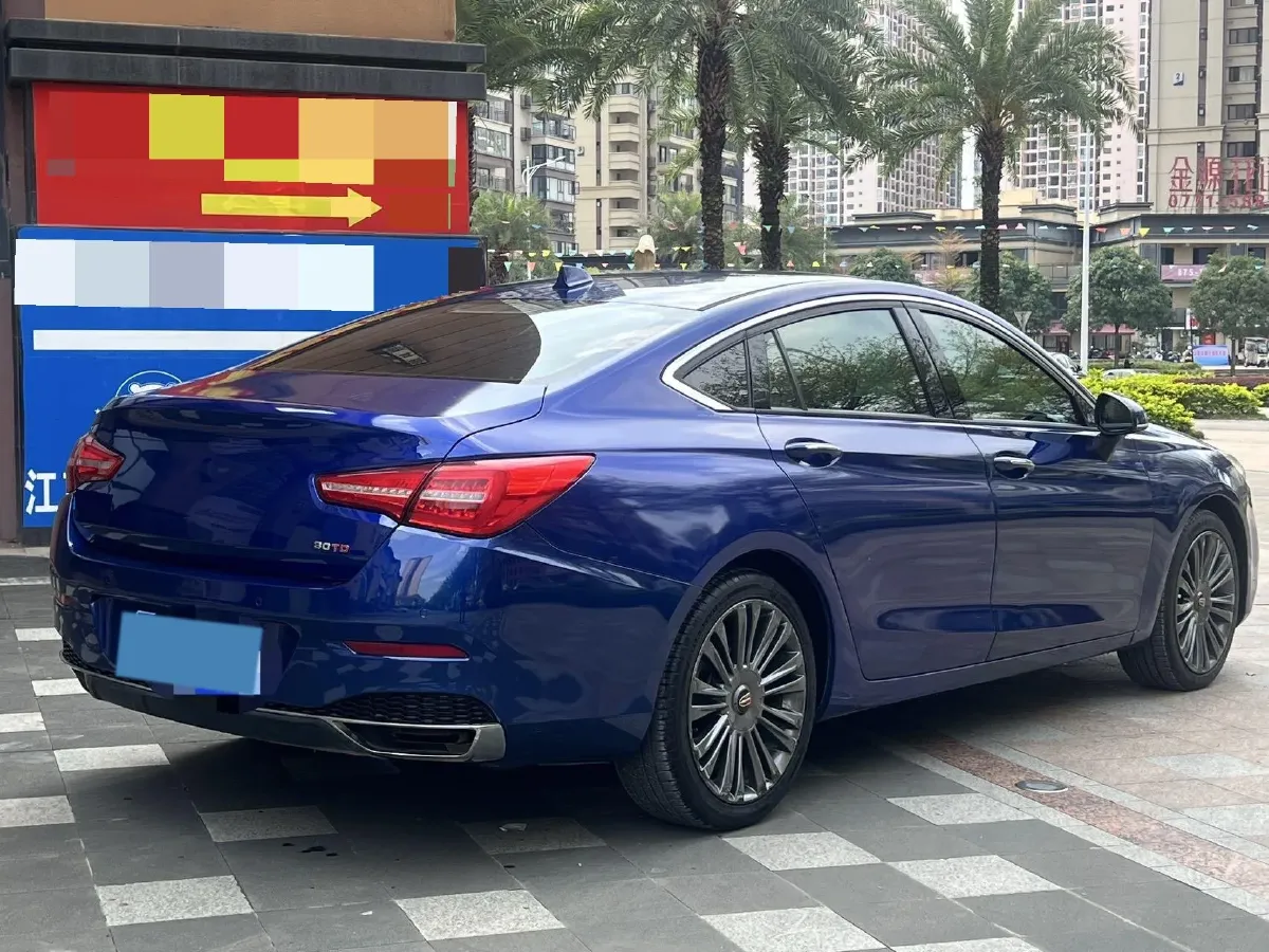 2020 HongQi H5 1.5T 169HP L4 7DCT,autocango,china used car exporter,china ev exporter,chinese used car exporter,chinese used ev exporter