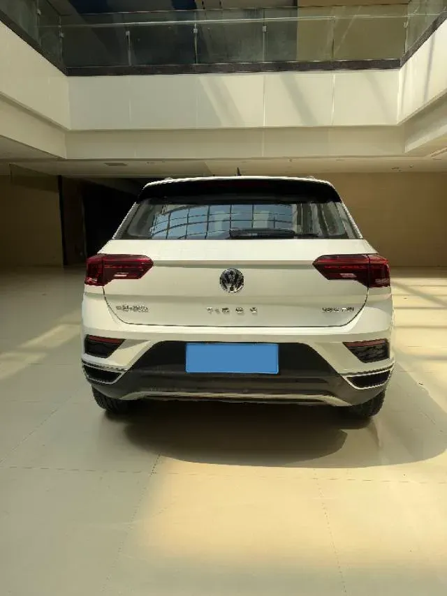 2020 Volkswagen T-Roc 1.4T 150HP L4 7DCT,autocango,china used car exporter,china ev exporter,chinese used car exporter,chinese used ev exporter