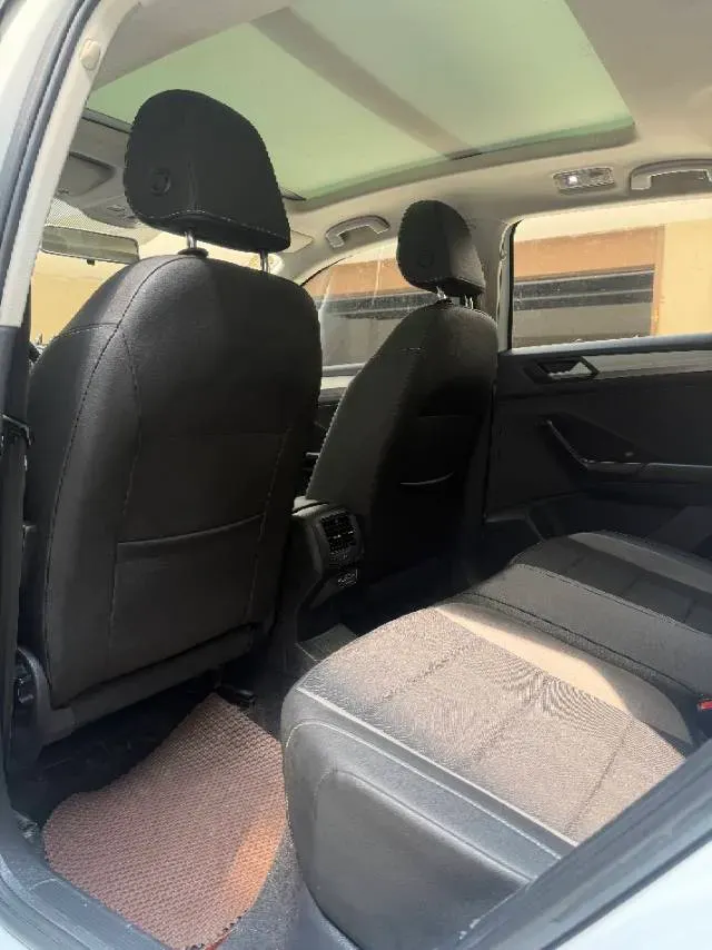 2020 Volkswagen T-Roc 1.4T 150HP L4 7DCT,autocango,china used car exporter,china ev exporter,chinese used car exporter,chinese used ev exporter