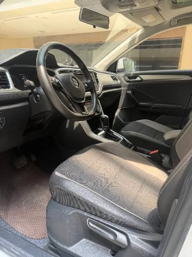 2020 Volkswagen T-Roc 1.4T 150HP L4 7DCT,autocango,china used car exporter,china ev exporter,chinese used car exporter,chinese used ev exporter