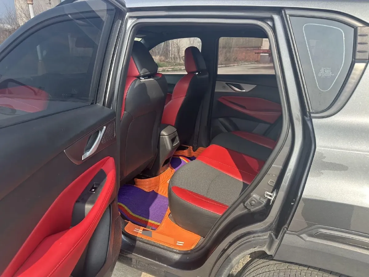 2023 ChangAn CS35 Plus 1.4T 160HP L4 7DCT,autocango,china used car exporter,china ev exporter,chinese used car exporter,chinese used ev exporter