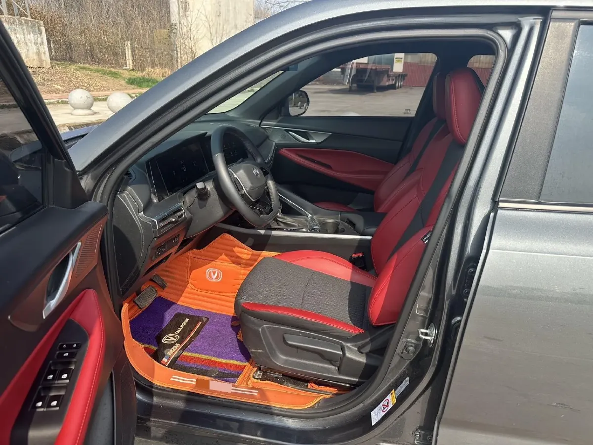 2023 ChangAn CS35 Plus 1.4T 160HP L4 7DCT,autocango,china used car exporter,china ev exporter,chinese used car exporter,chinese used ev exporter