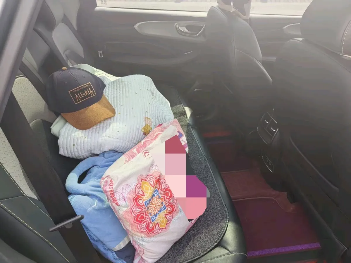 2020 Roewe RX5 1.5T 173HP L4 7DCT,autocango,china used car exporter,china ev exporter,chinese used car exporter,chinese used ev exporter