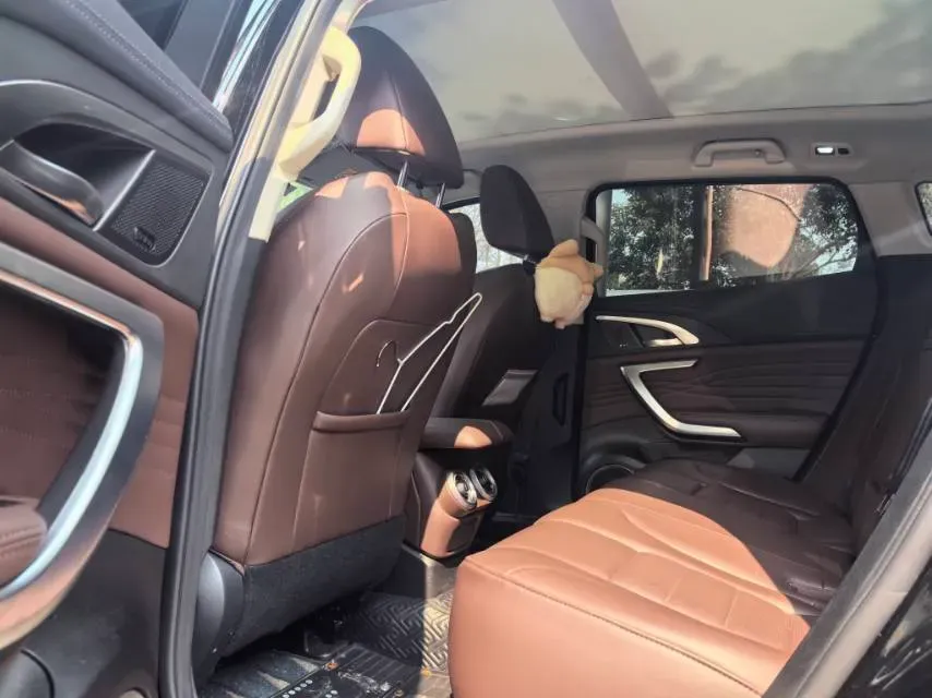 2020 WEY VV7 2.0T 227HP L4 7DCT,autocango,china used car exporter,china ev exporter,chinese used car exporter,chinese used ev exporter