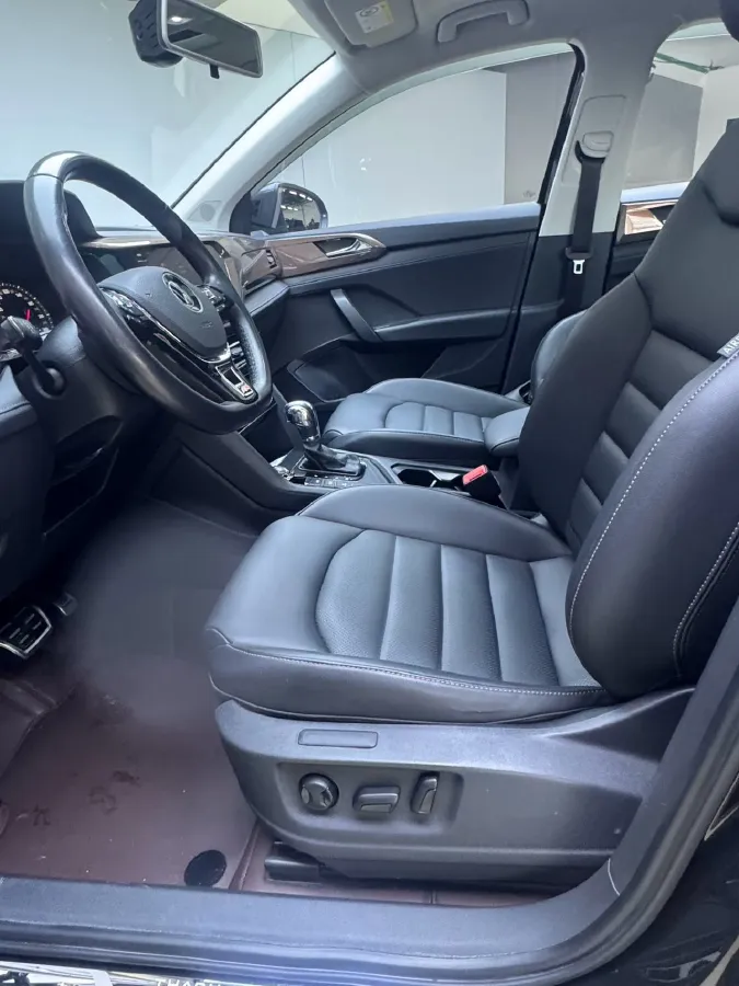 2021 Volkswagen Tharu 1.4T 150HP L4 7DCT,autocango,china used car exporter,china ev exporter,chinese used car exporter,chinese used ev exporter