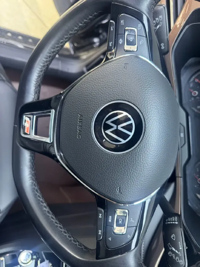 2021 Volkswagen Tharu 1.4T 150HP L4 7DCT,autocango,china used car exporter,china ev exporter,chinese used car exporter,chinese used ev exporter