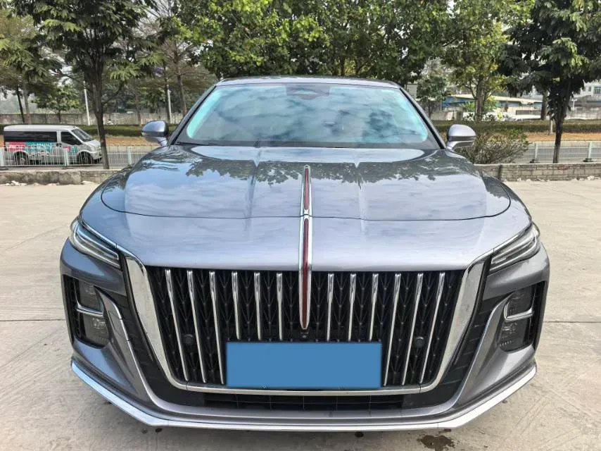 2023 HongQi H5 2.0T 224HP L4 8AT,autocango,china used car exporter,china ev exporter,chinese used car exporter,chinese used ev exporter