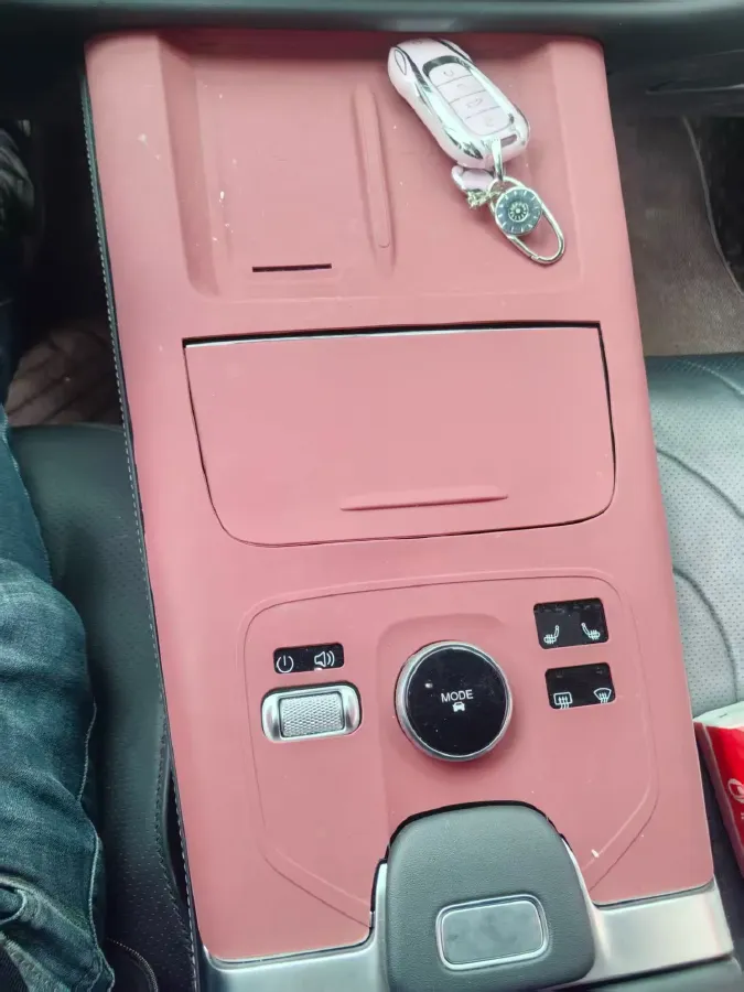 2025 Chery Tiggo 9 2.0T 261HP L4 8AT,autocango,china used car exporter,china ev exporter,chinese used car exporter,chinese used ev exporter