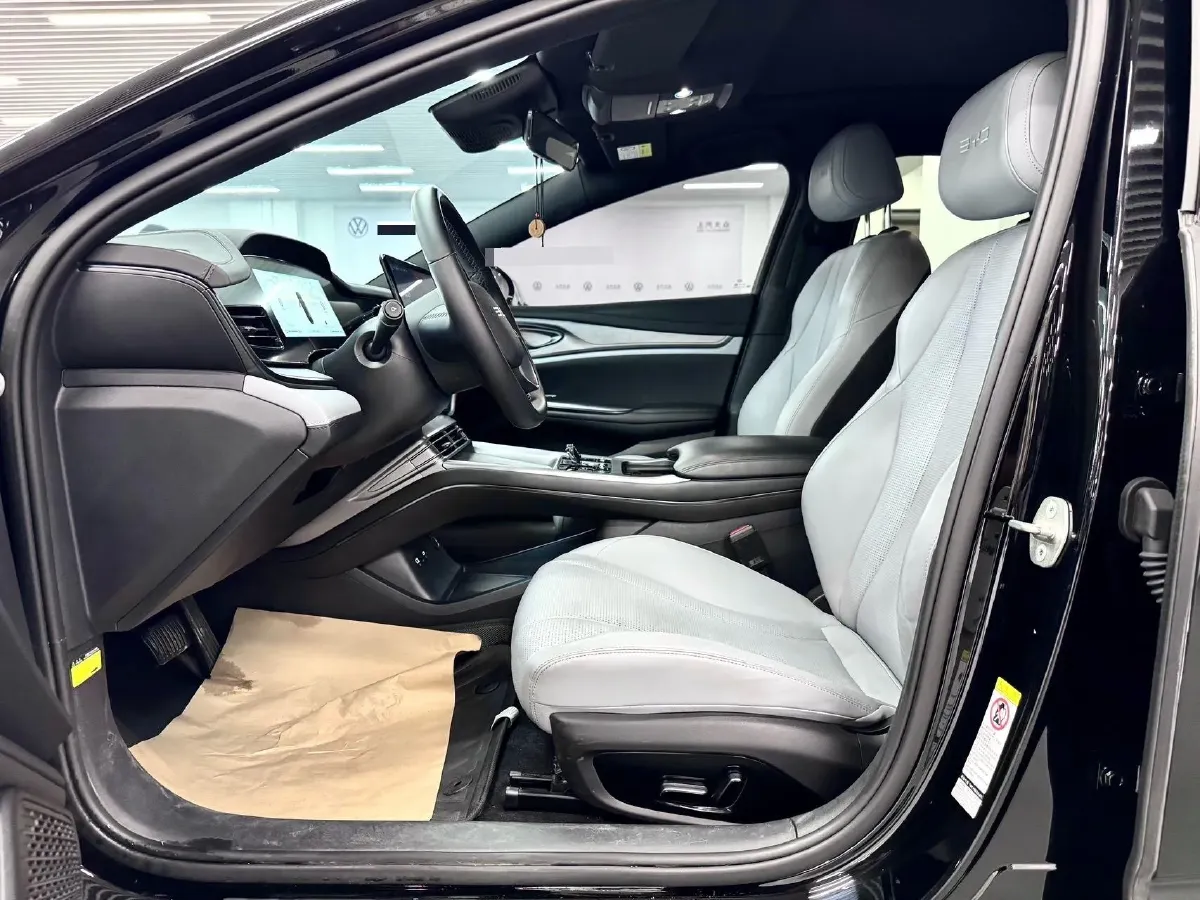 2024 BYD Seal 1.5L 110HP L4 E-CVT PHEV 17.6KWH,autocango,china used car exporter,china ev exporter,chinese used car exporter,chinese used ev exporter