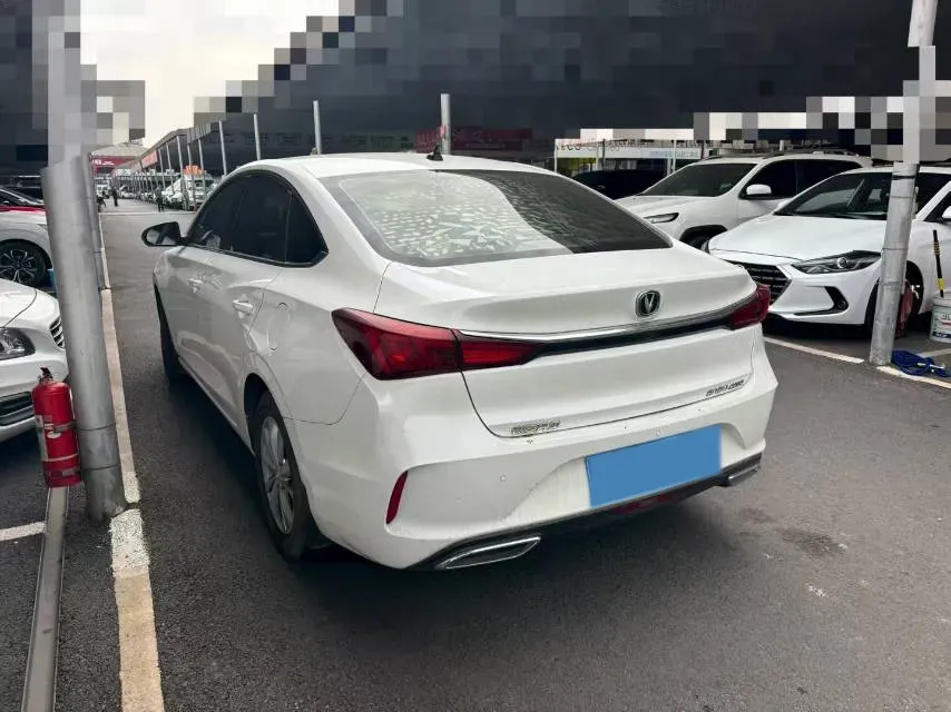 2020 ChangAn Eado 1.6L 128HP L4 5MT,autocango,china used car exporter,china ev exporter,chinese used car exporter,chinese used ev exporter