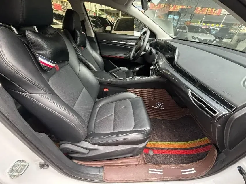 2020 ChangAn Eado 1.6L 128HP L4 5MT,autocango,china used car exporter,china ev exporter,chinese used car exporter,chinese used ev exporter