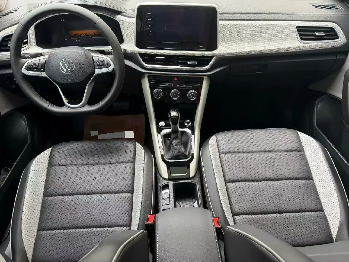 2026 Volkswagen T-Roc 1.4T 150HP L4 7DCT,autocango,china used car exporter,china ev exporter,chinese used car exporter,chinese used ev exporter