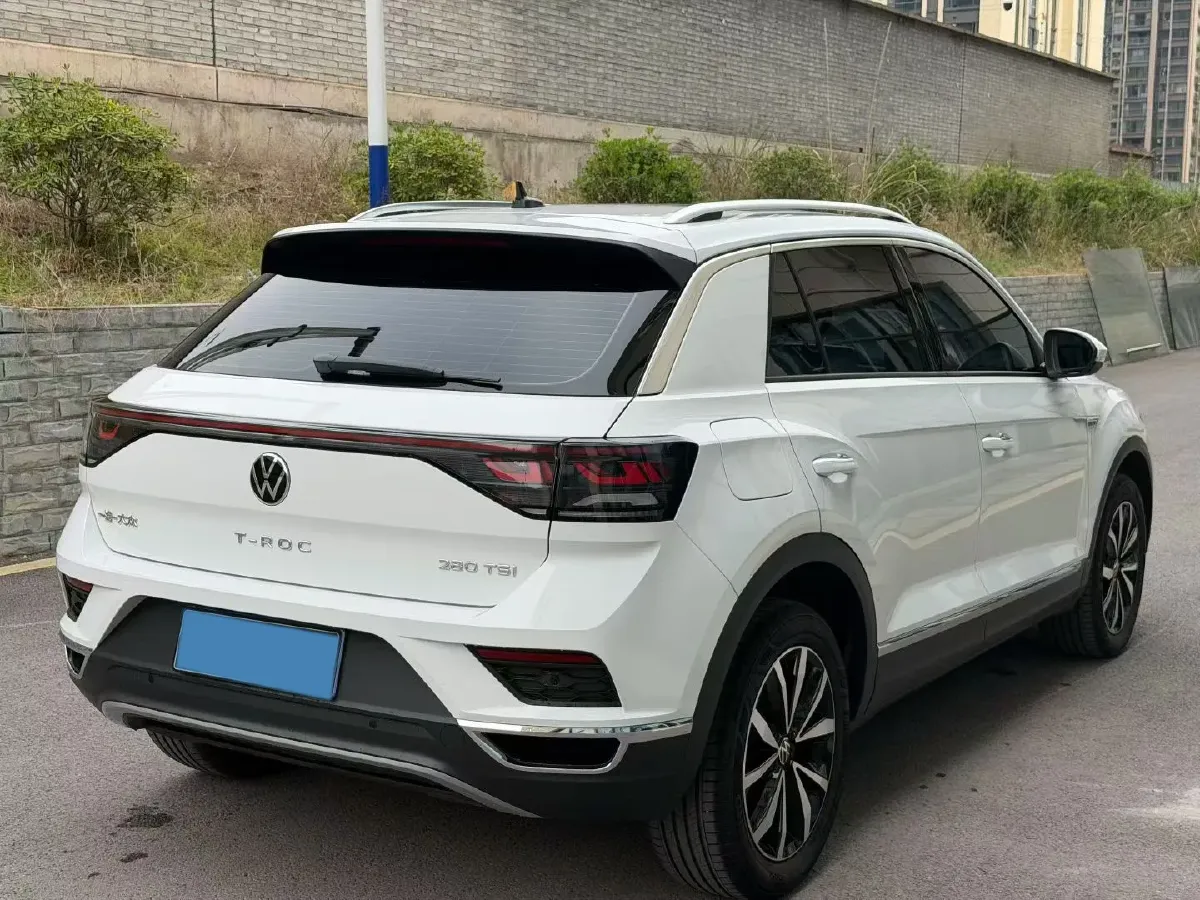 2026 Volkswagen T-Roc 1.4T 150HP L4 7DCT,autocango,china used car exporter,china ev exporter,chinese used car exporter,chinese used ev exporter